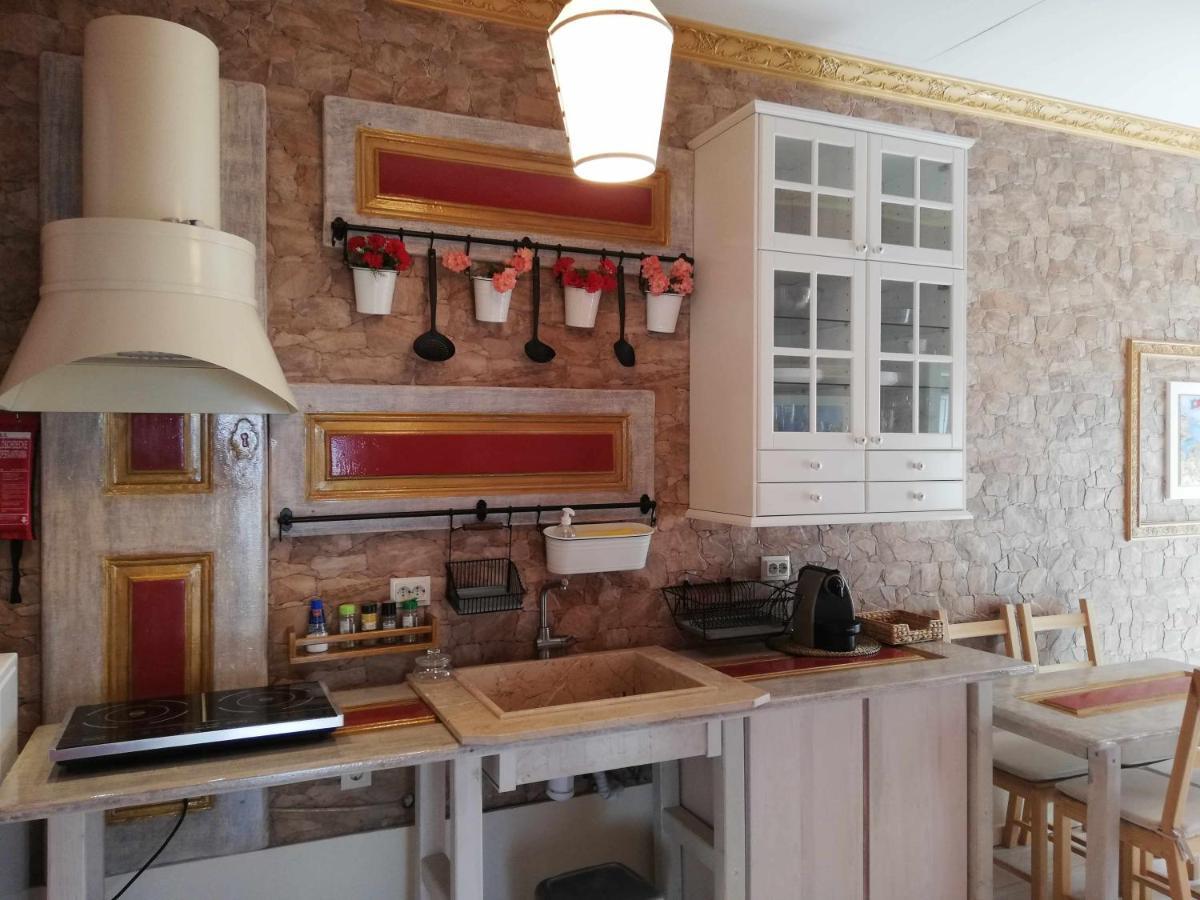 דירות סיישל Legendary Bay Apartamento Tematico מראה חיצוני תמונה